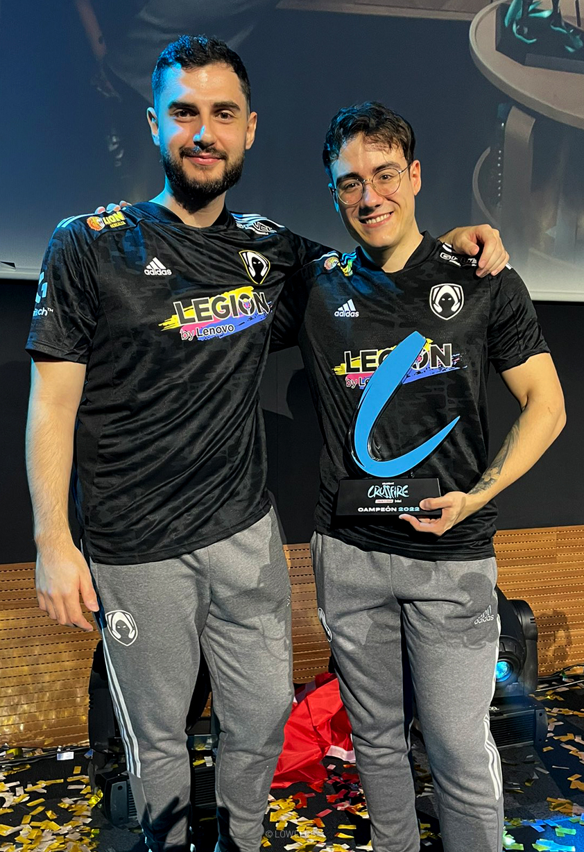 VALORANT & CROSSFIRE Trophies